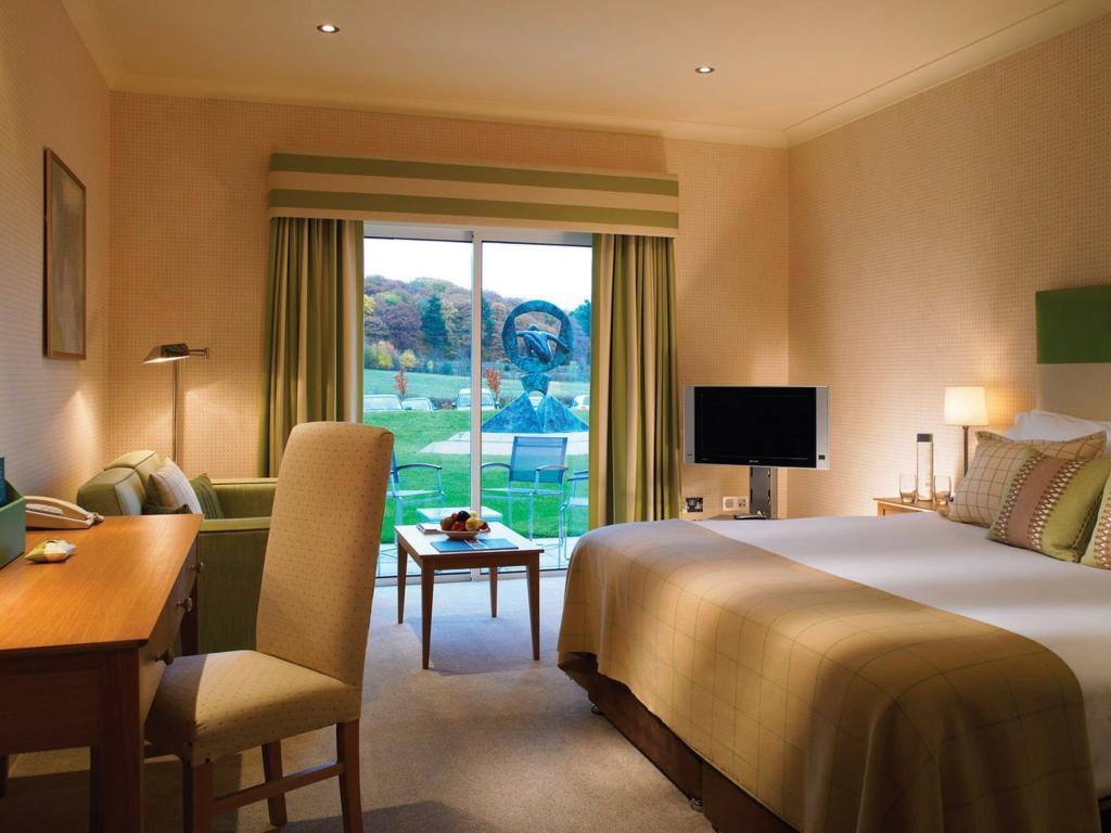 Donnington Valley hotel y Spa Newbury  Habitación foto